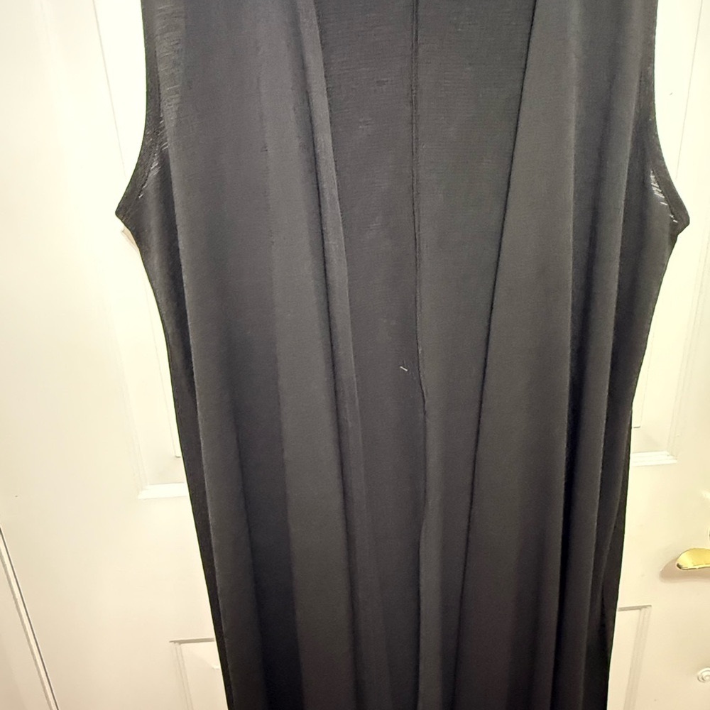 LuLaRoe Black Sleeveless Long Vest.